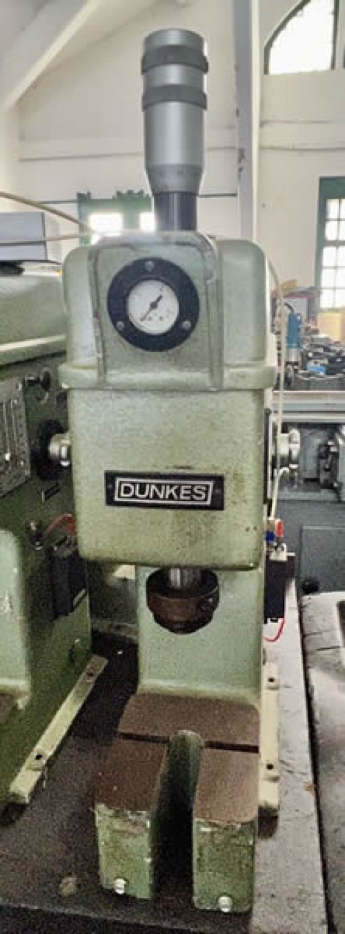 Dunkes Presse DG1 2t pneumatisch Stanze